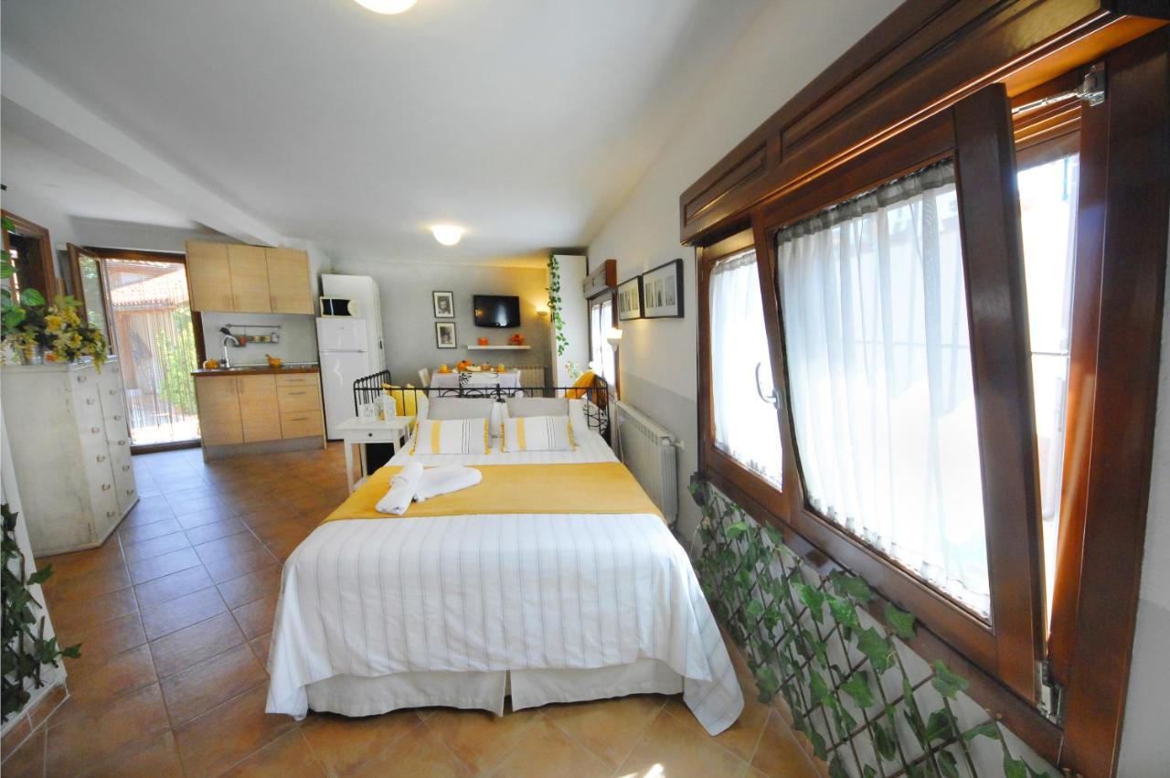 Casa Rural Hazanas Adanero Exterior foto
